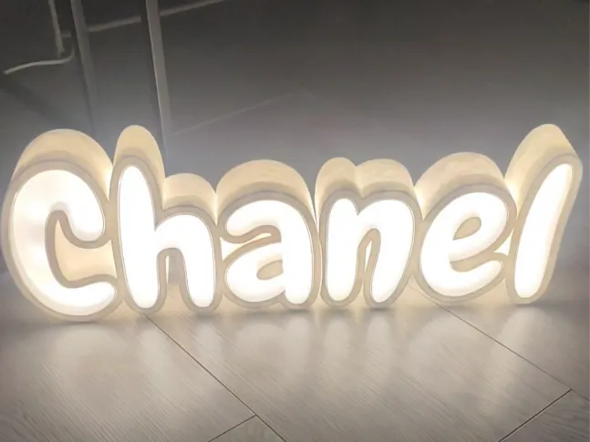 Lampe chanel 