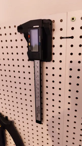 Caliper Mount for Metric Pegboards