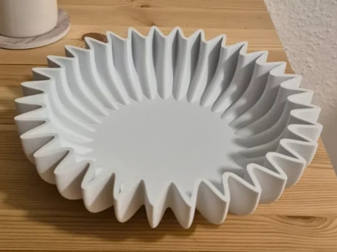 Bowl in Scandi Design