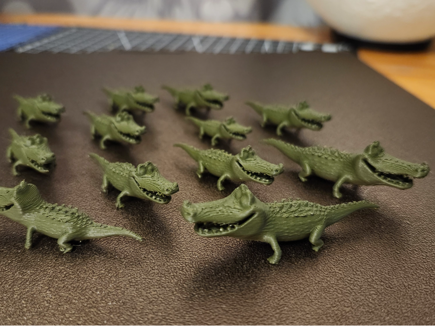 Mini crocodile
