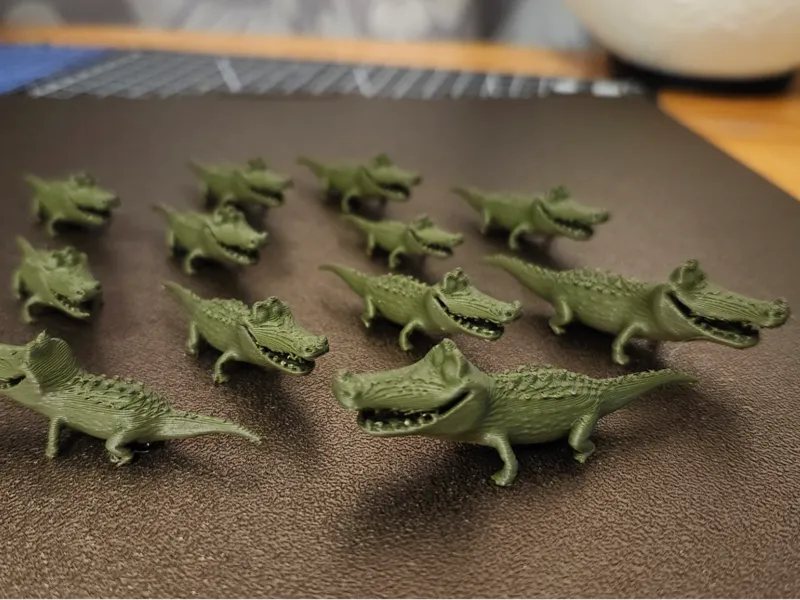 Mini crocodile