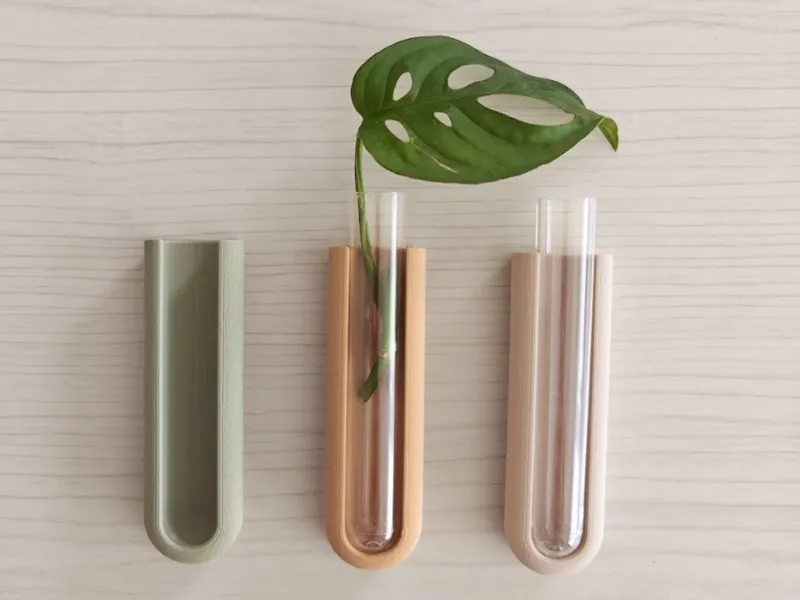Magnetic test tube holders