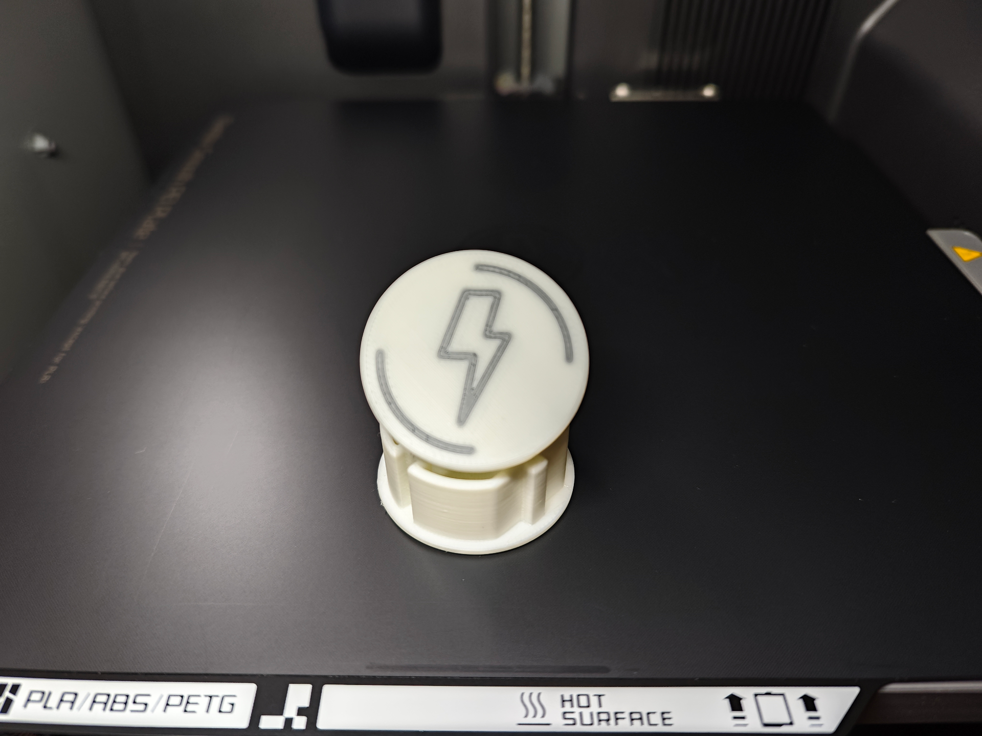 Plug socket cover with electric symbol (Schuko)