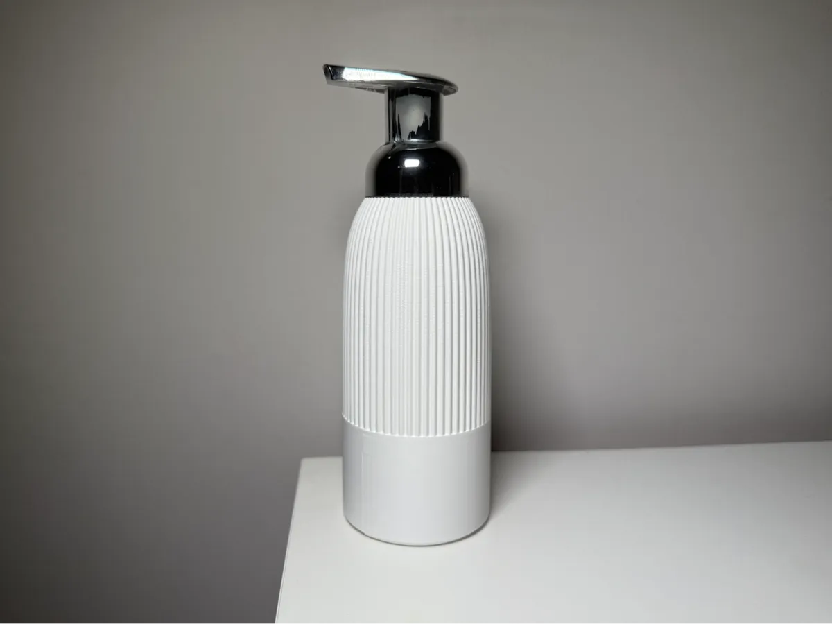 Distributeur de savon style japandi