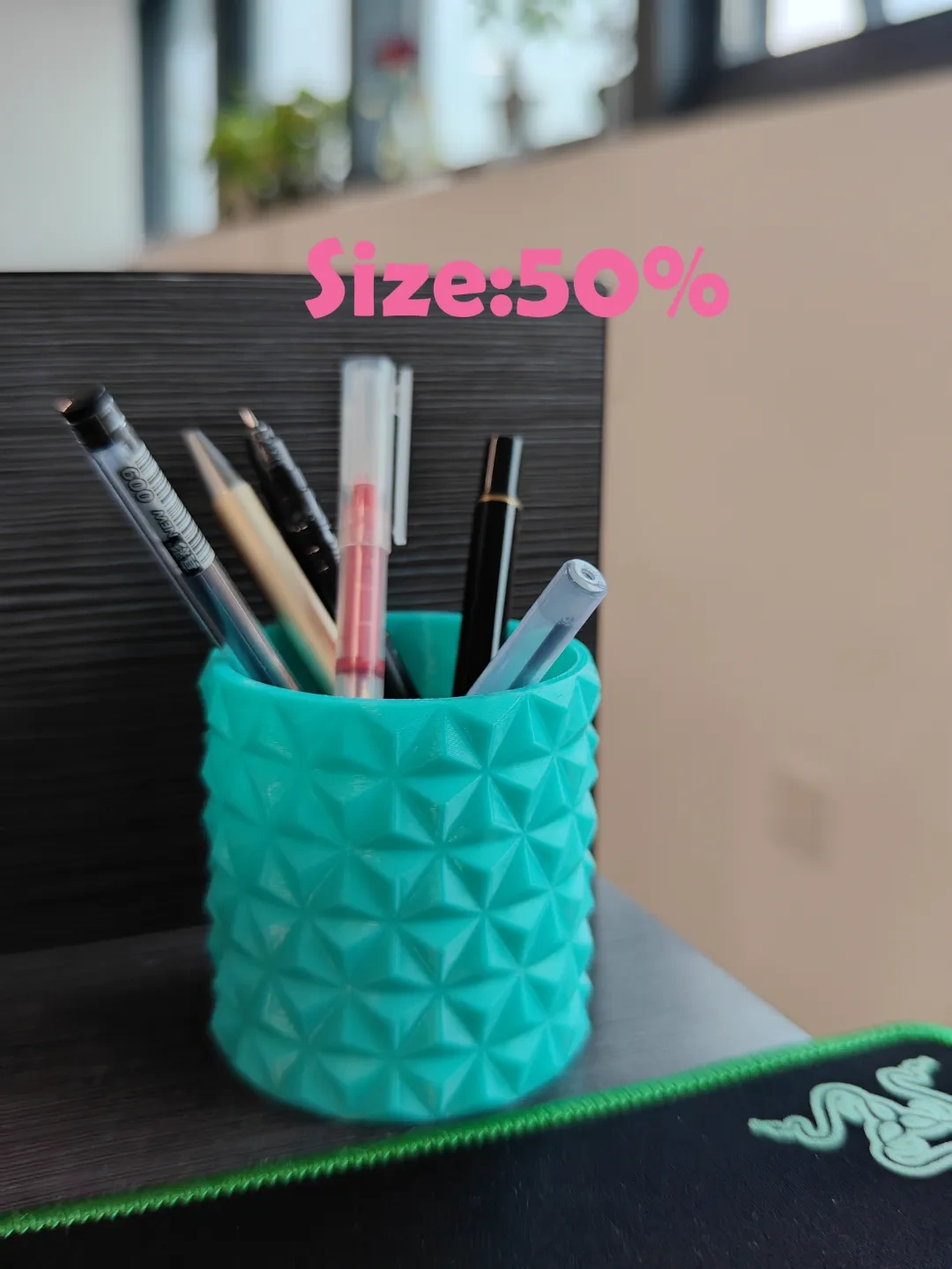 Miniatura 3 do modelo 3D Pen container 笔筒-三角形表面
