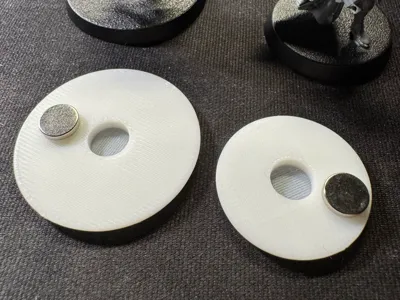 (WIP) 28mm Magnetic Base Insert - WH GW