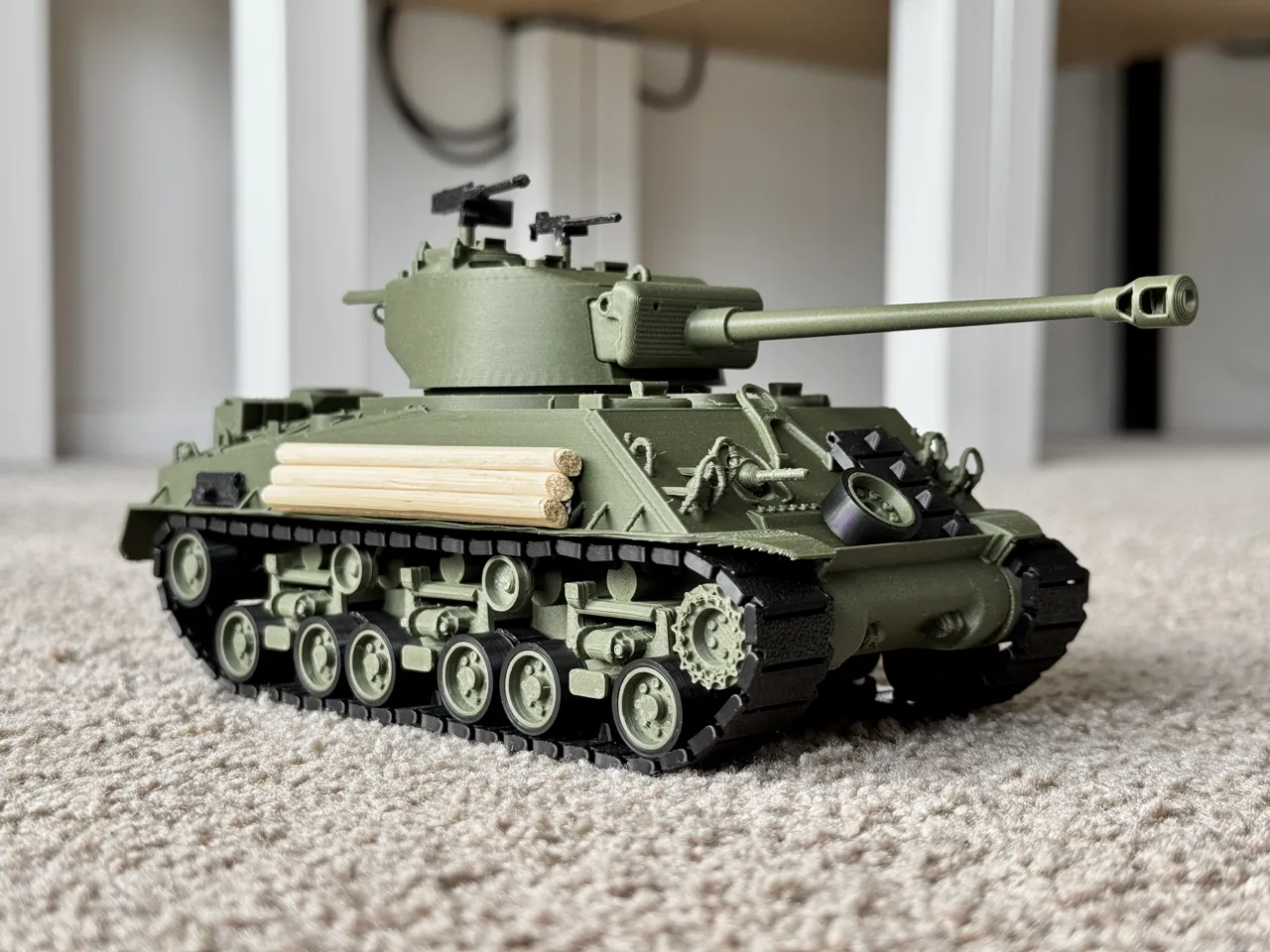 M4A3E8 Sherman FURY Medium Tank USA 1:35 Scale view 2