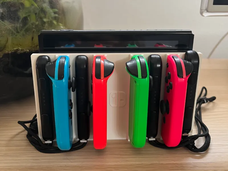 Nintendo Switch support ( 4 controllers )