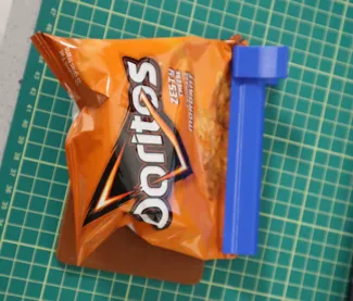 Chip clip