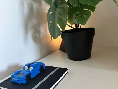 Puck light lamp holder