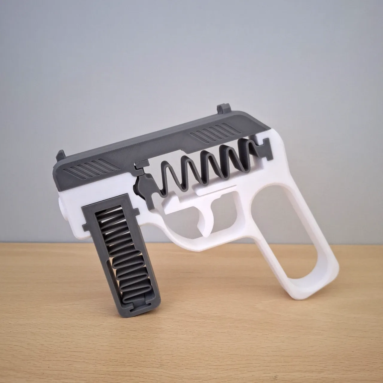 Spring Gun V3 - Shoots fake bullets with magazine view 4