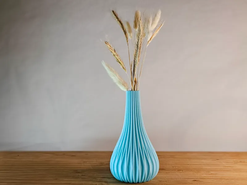 Elegance Arc Vase