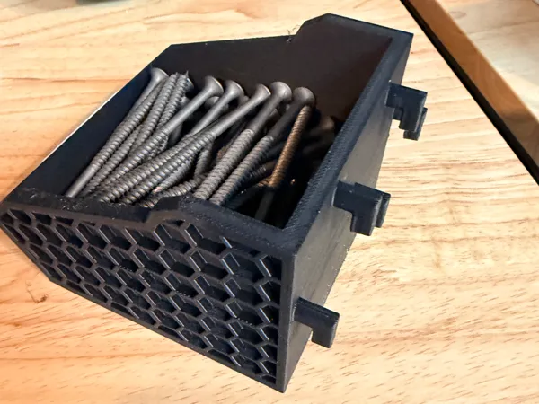 https://makerworld.bblmw.com/makerworld/model/USd52d568a948d85/design/0d0967ac530510a7.jpg