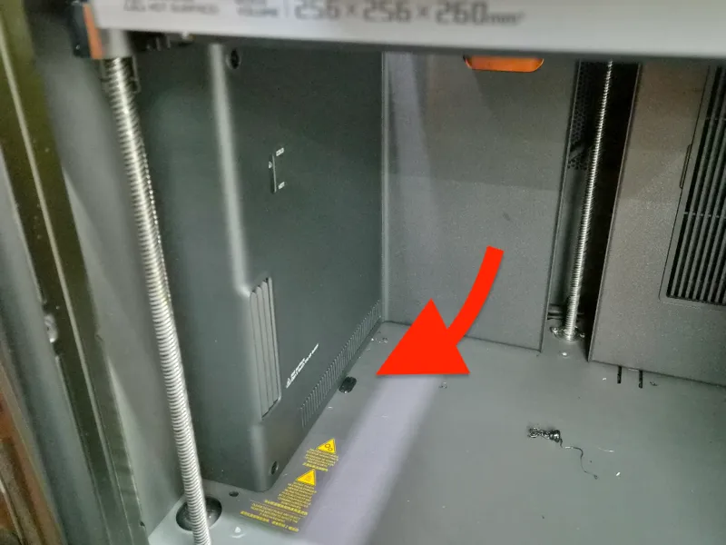 Bottom hole dustcover for X2D