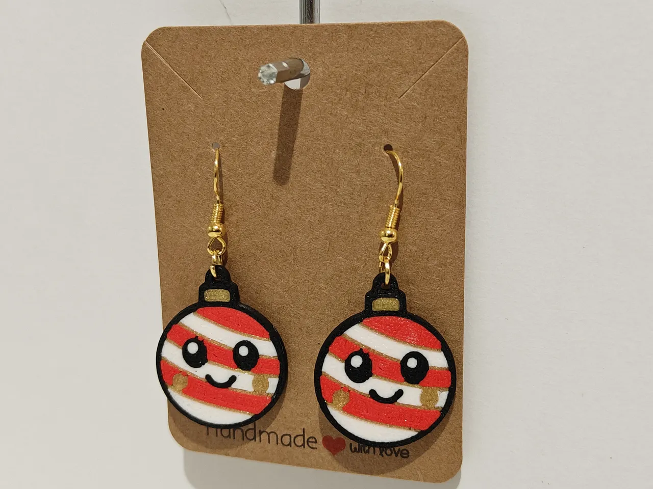 Boucles d'oreilles mignones boules de noël view 2