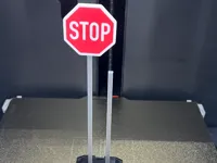 Verkehrsschild STOP