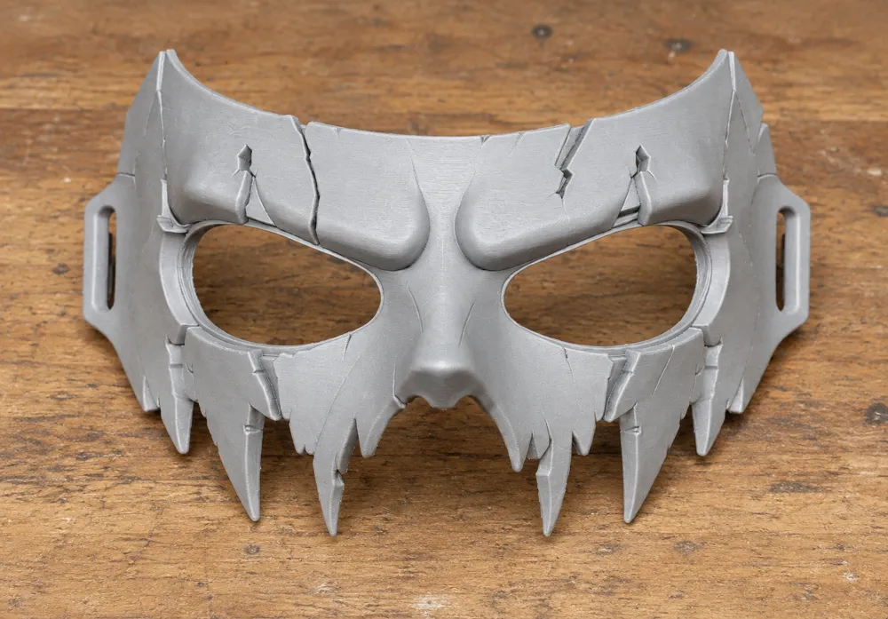 Differant Masks Shattered Skull Mask – Halloween Edition - Free 3D Print Model - MakerWorld