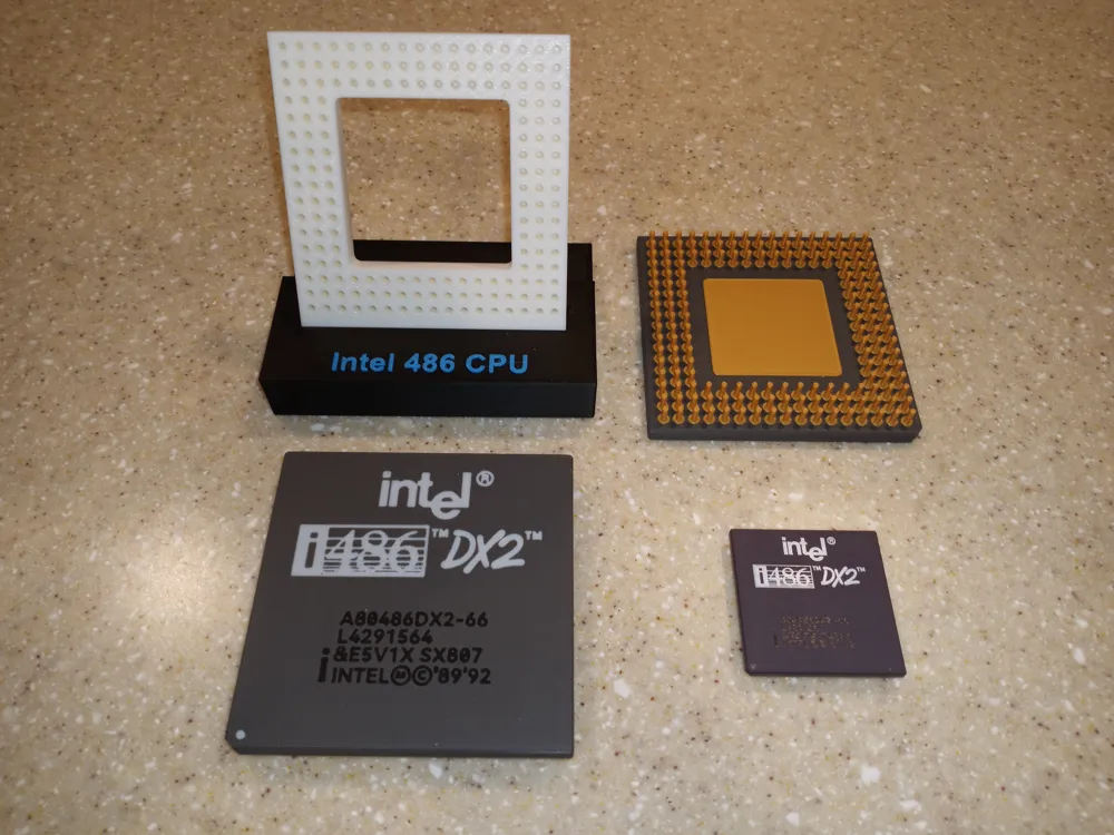 Intel 486DX2 CPU模型 带展示插座 - 免费 3D 打印模型 - MakerWorld