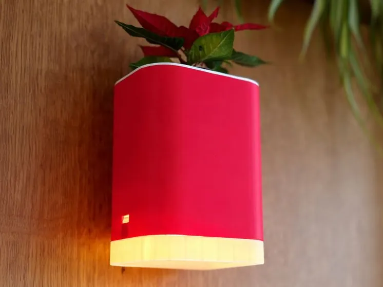 wall lamp/planter