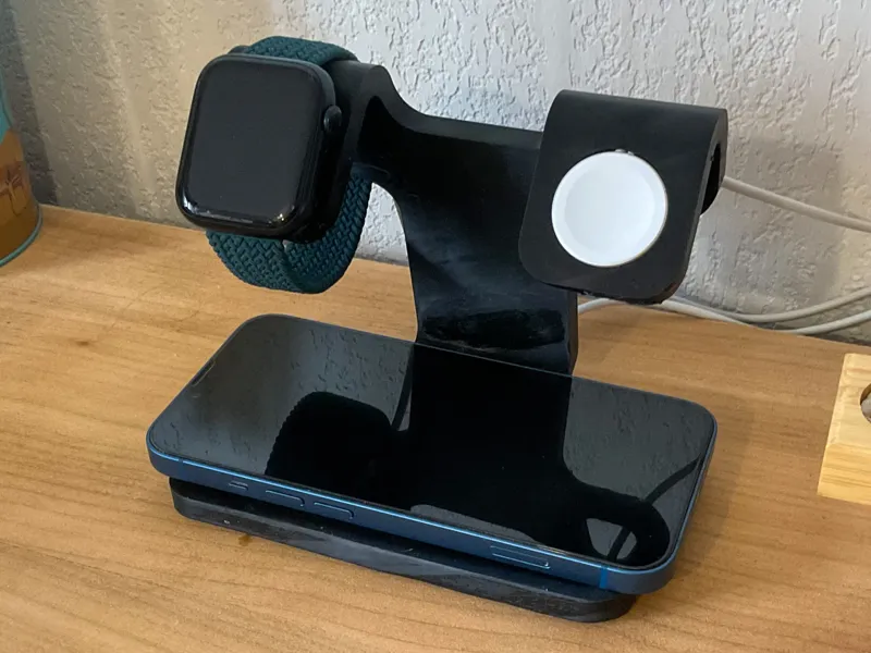 Dual Apple Watch and iPhone stand