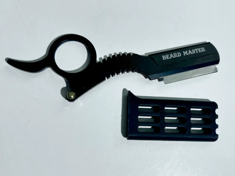 Cap for Beard Master straight razor