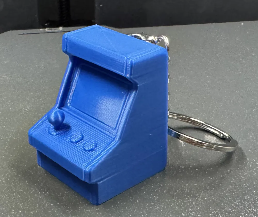 Retro Arcade Cabinet Keychain - Free 3D Print Model - MakerWorld
