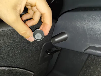 Nissan Kicks Trunk Lid Support