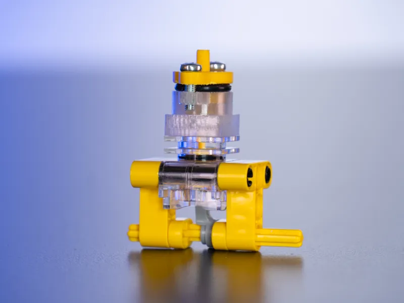 Rubber Leaf Air Engine for Building Blocks