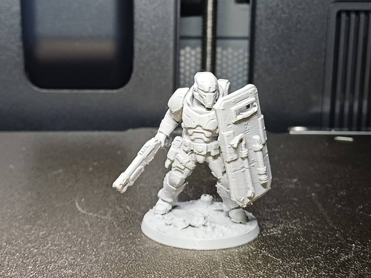 Space Soldier Breacher / 44mm