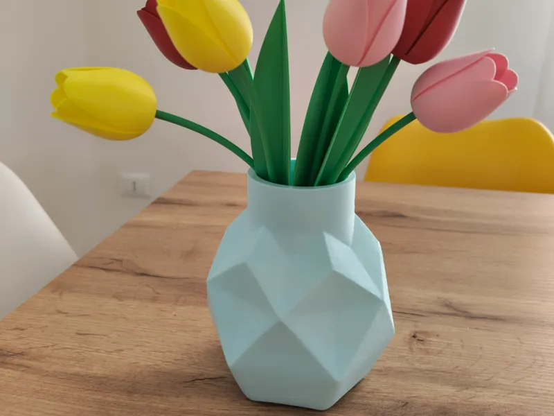 vaso per fiori decorativi