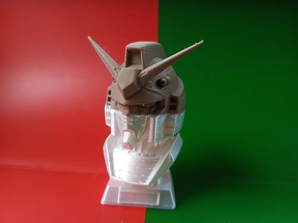 Classic Gundam Mobile Suit Bust - Free 3D Print Model - MakerWorld
