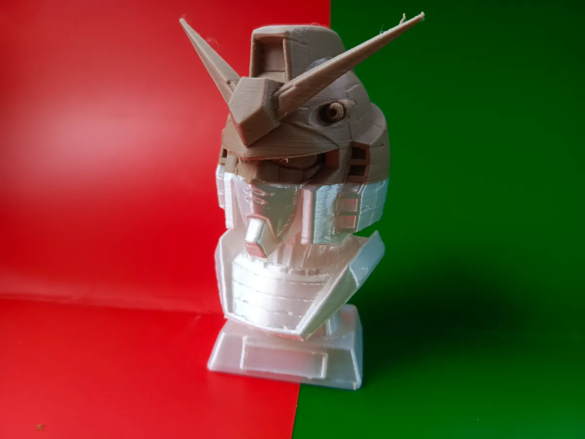 Classic Gundam Mobile Suit Bust - Free 3D Print Model - MakerWorld