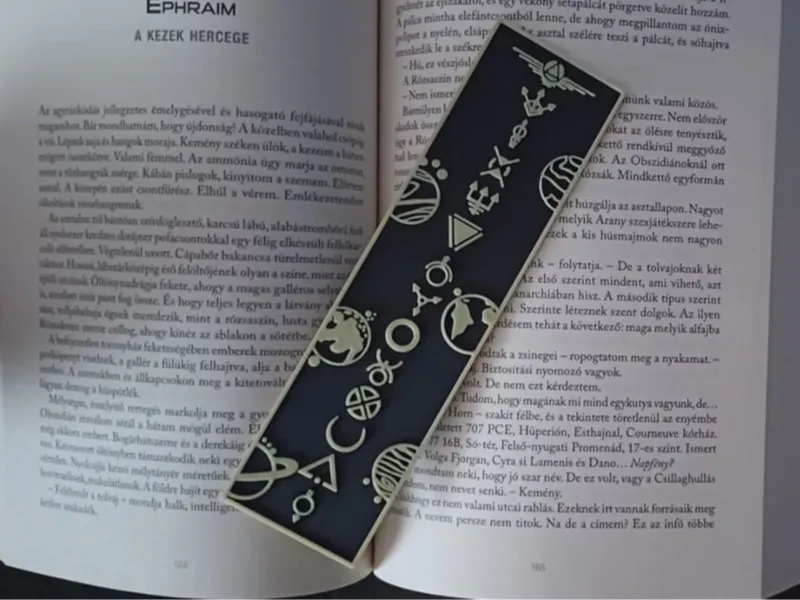 Red rising bookmark