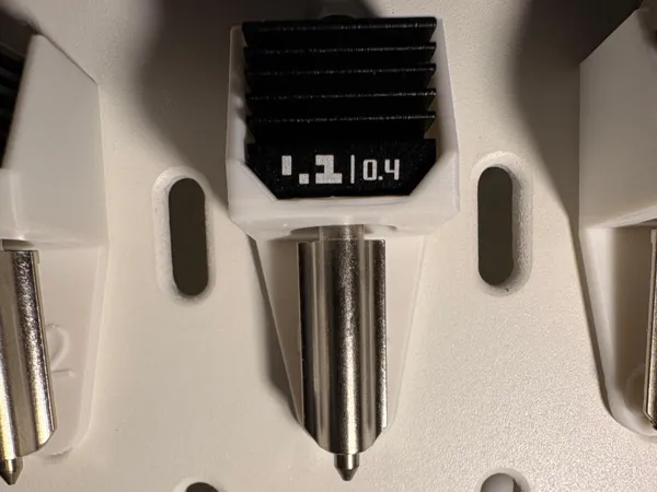 https://makerworld.bblmw.com/makerworld/model/USd596ecdf4737c0/design/2025-10-25_6fa60f47e6c1a.jpg