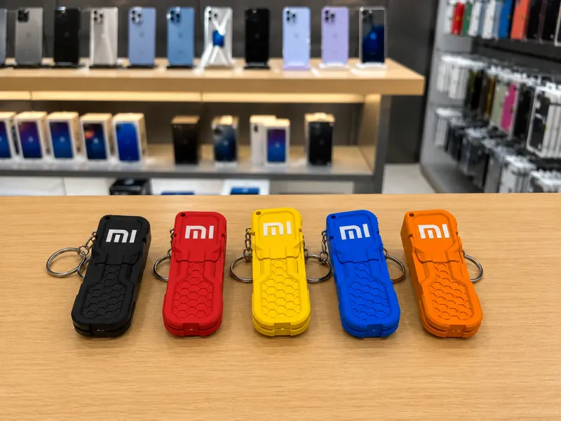llavero porta celular de xiaomi