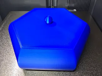 Hexagonal organizer box