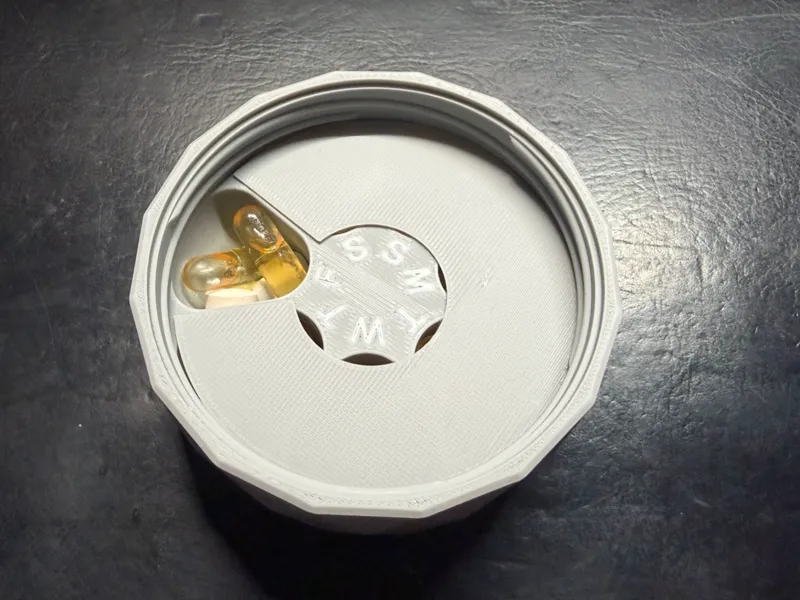 Daily Dose Cover - 7-Day Pill Organiser Container