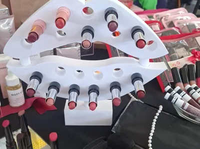 Lipstick display "Kiss" - 20 slots organizer