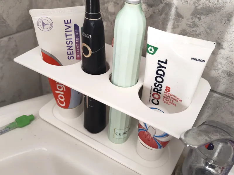Toothbrush & Toothpaste Holder - No Supports