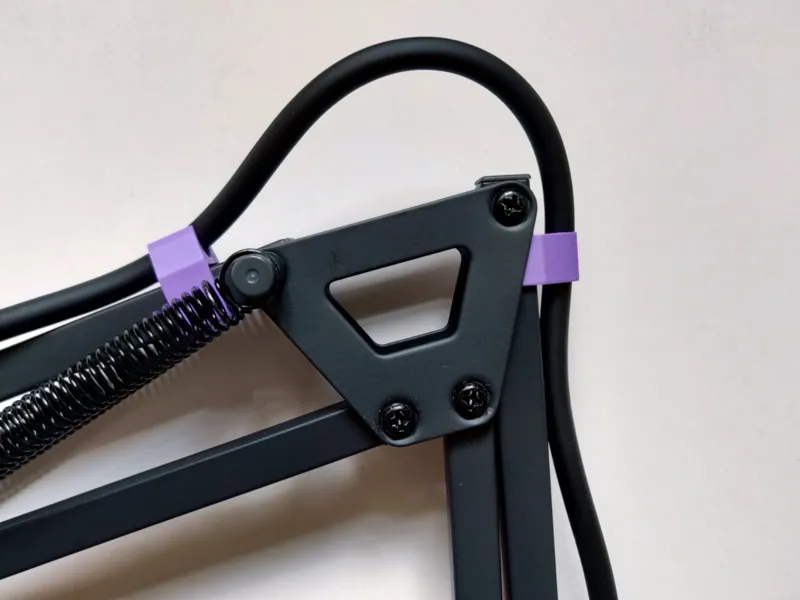 Microphone arm Clip for XLR cable