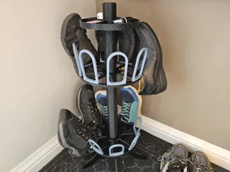 Rotary shoes rack