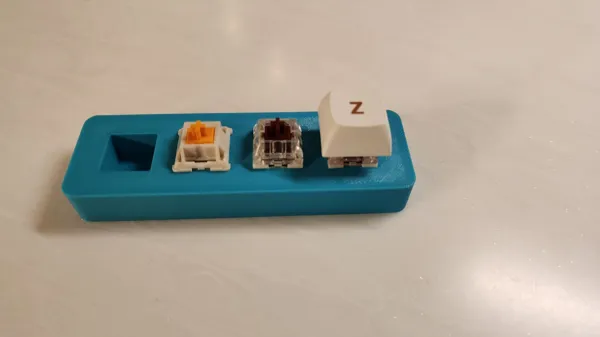 Boîtier de test 4 switchs mécaniques