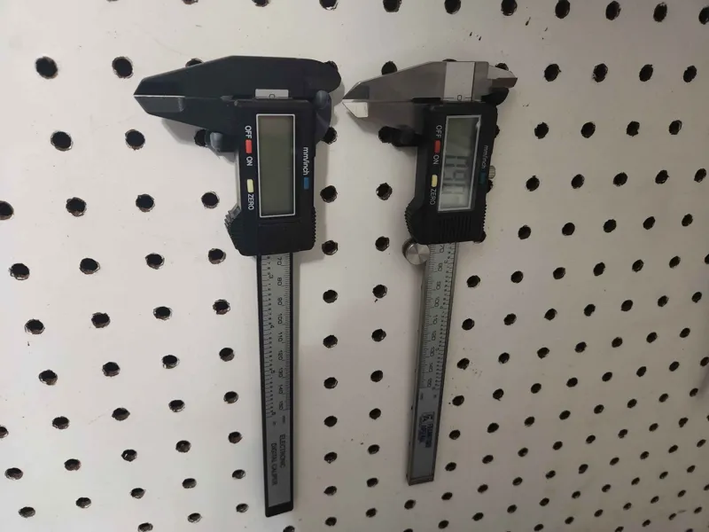 Low Profile Caliper Holder for 1 Inch Pegboard