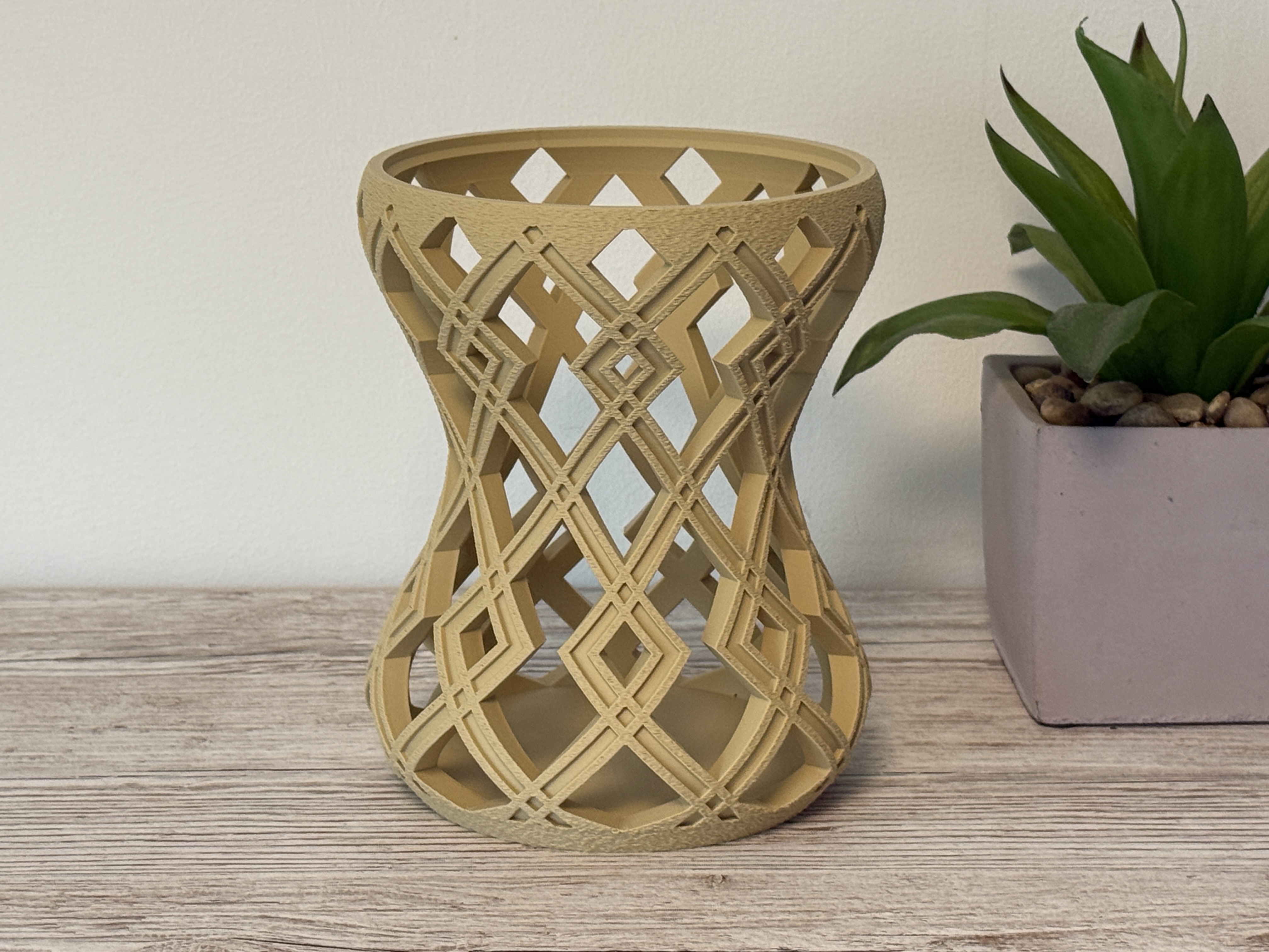 Miniatura 3 do modelo 3D Hourglass Lamp