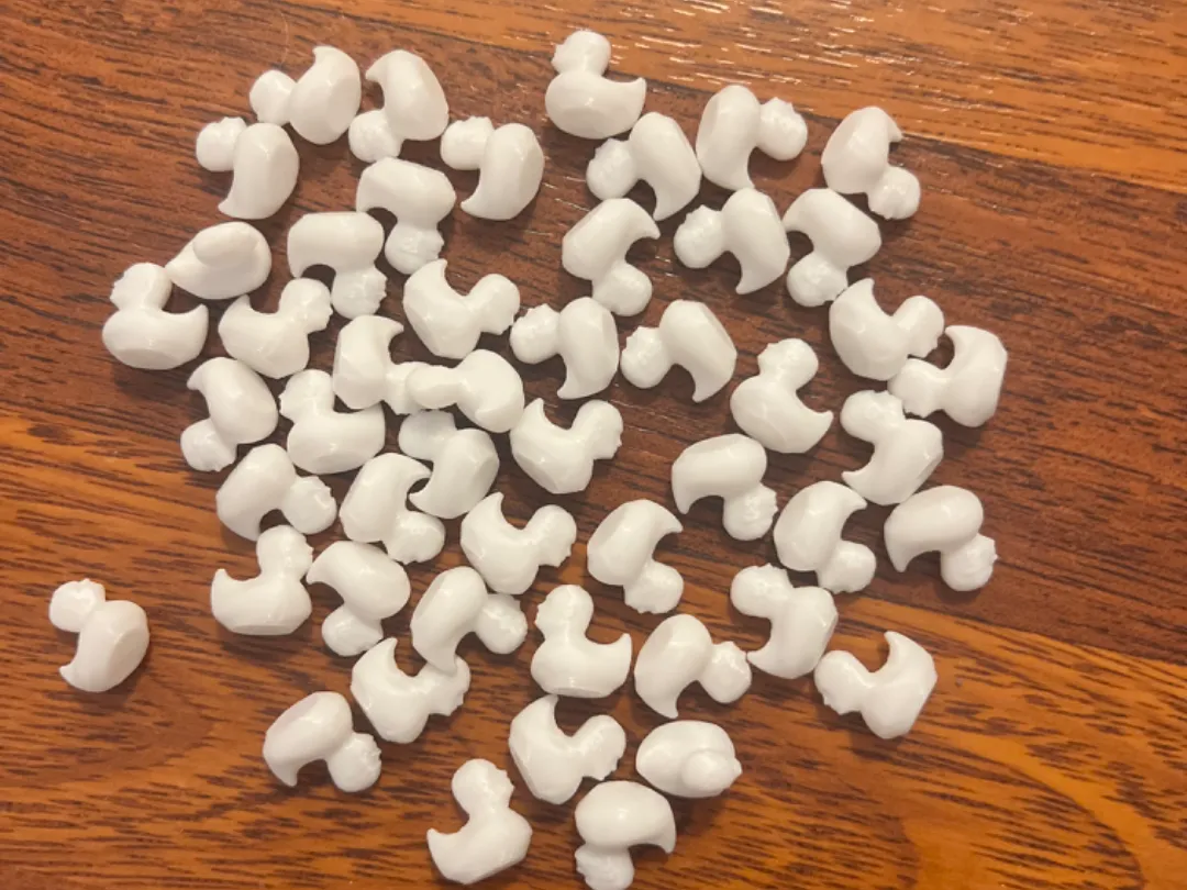 50 mini canards en forme de galets