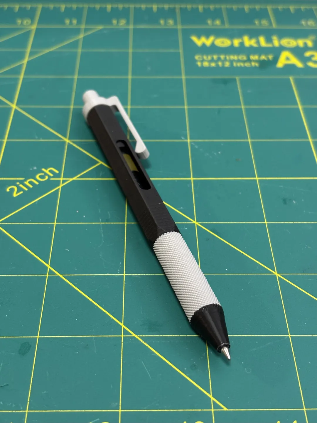 3D Printed Click Pen view 2