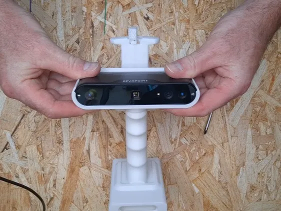 Revopoint Inspire 3d Scanner Hand Held unit.
