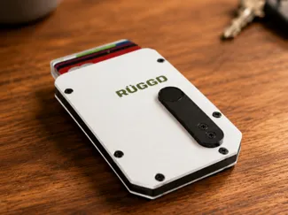RÜGGD - Rugged Minimalist Wallet - 4 to 9 Cards