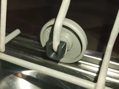 AEG Dishwasher Wheel Clip
