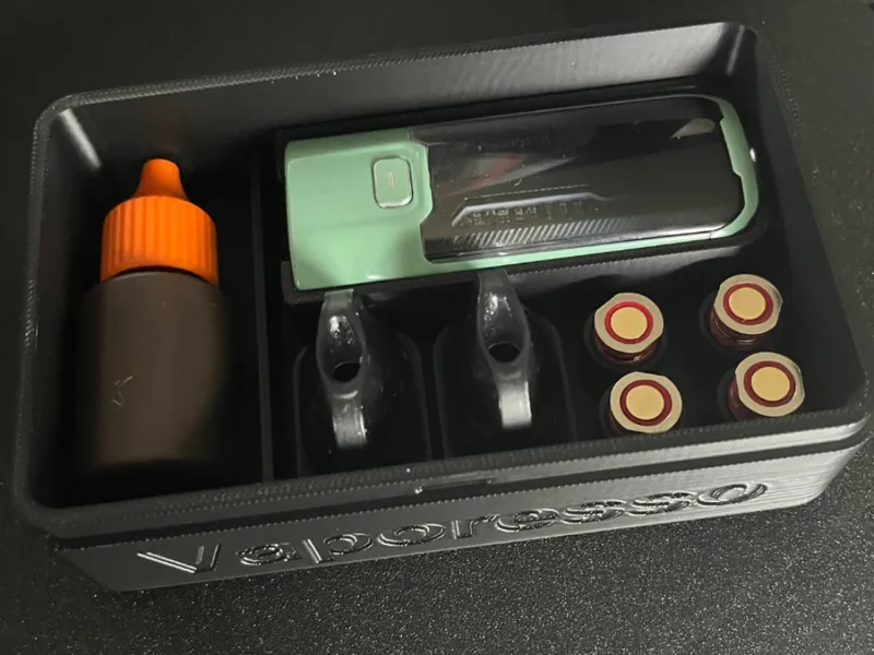 Vaporesso LuxXR Travel Box